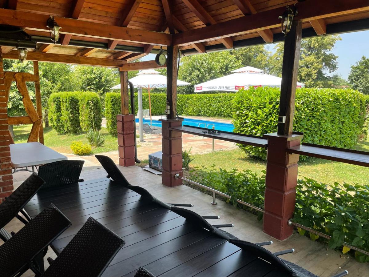 באניה לוקה Family Resort Trapisti מראה חיצוני תמונה