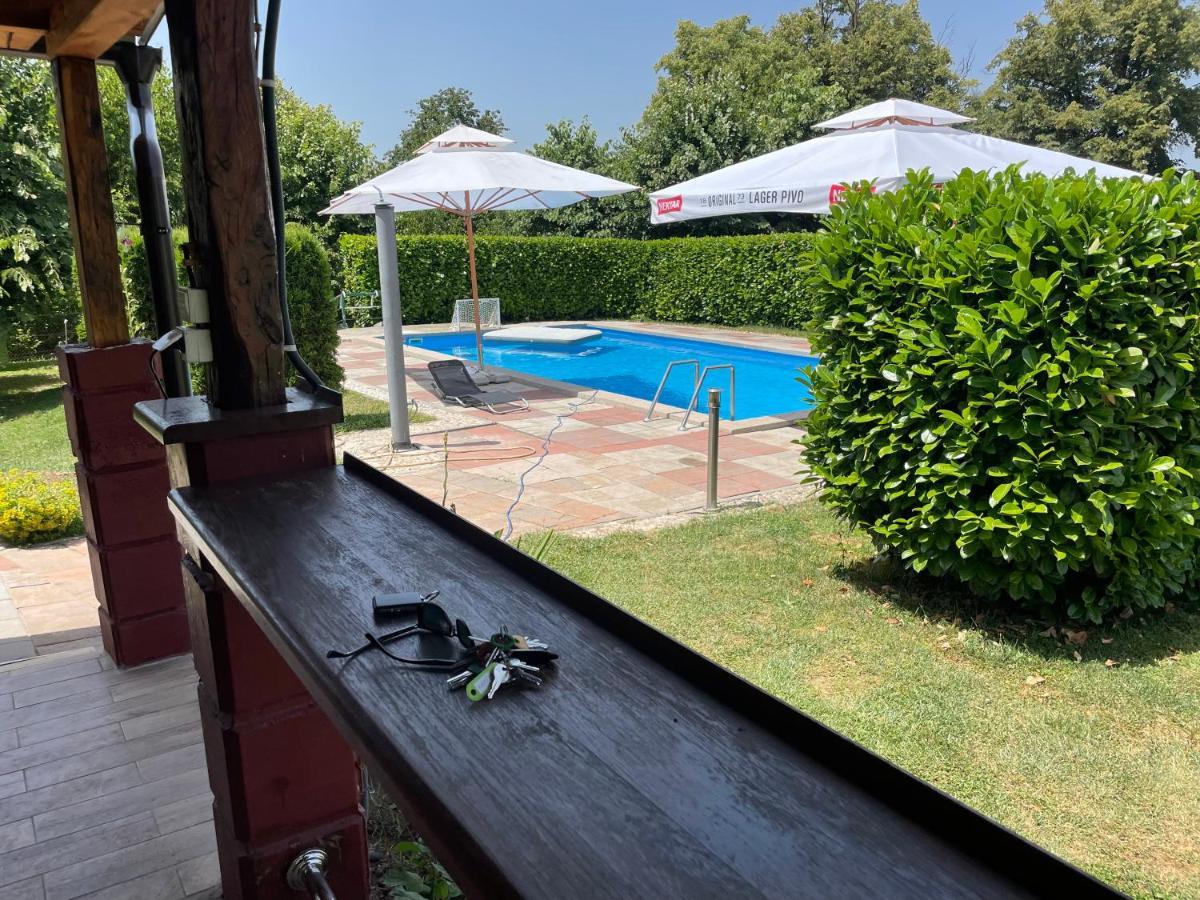 באניה לוקה Family Resort Trapisti מראה חיצוני תמונה